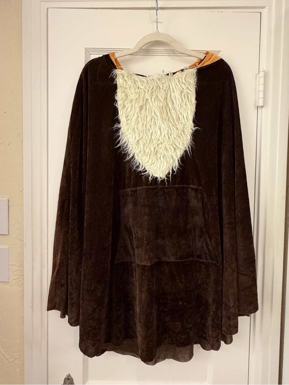 Fun World Reindeer Hooded Poncho Costume Brown Adult One Size Christmas